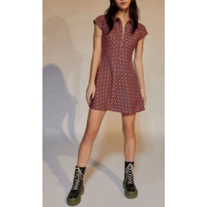 Urban Outfitters Arlo Red Zip-Up Mini Dress In retro Print Size XS